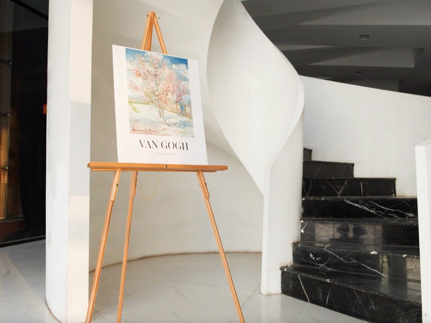 display easel, easel for display, wedding easel, meeden easel