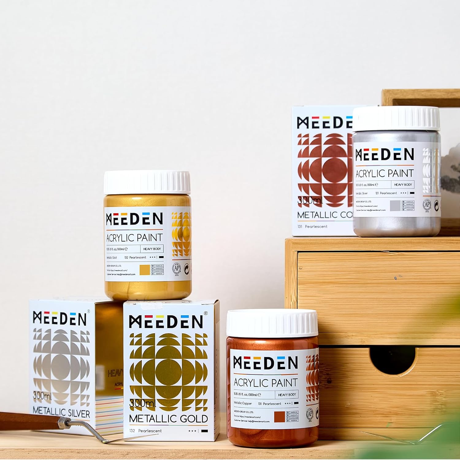 MEEDEN Metallic Silver Acrylic Paint: 10.1oz / 300ml